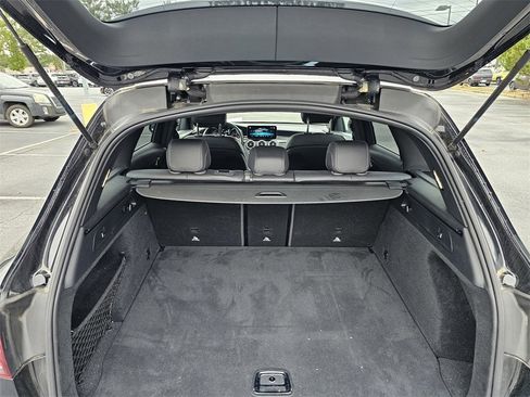 Used 2022 Mercedes-Benz GLC 300 image 25