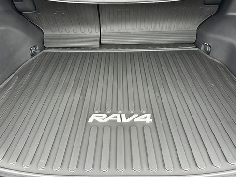 New 2025 Toyota RAV4 XLE image 17