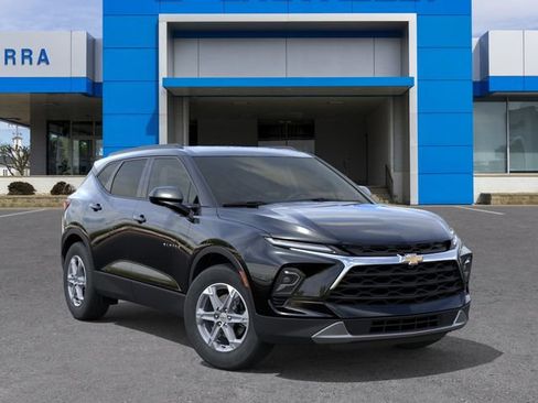 New 2026 Chevrolet Blazer LT w/ Convenience Package AWD/4WD image 7