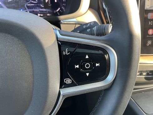 New 2026 Volvo XC40 B5 Ultra w/ Protection Package Premier AWD/4WD image 19