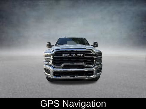 Used 2026 RAM 2500 Big Horn AWD/4WD image 3