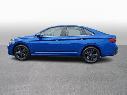 Used 2023 Volkswagen Jetta SE FWD image 7