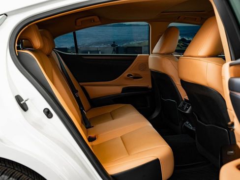 Used 2022 Lexus ES 250 w/ Premium Package image 43