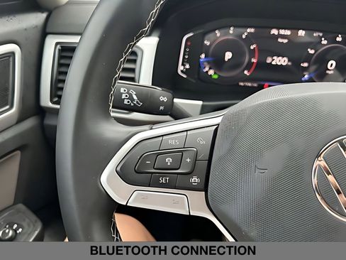 Used 2023 Volkswagen Atlas SE image 14