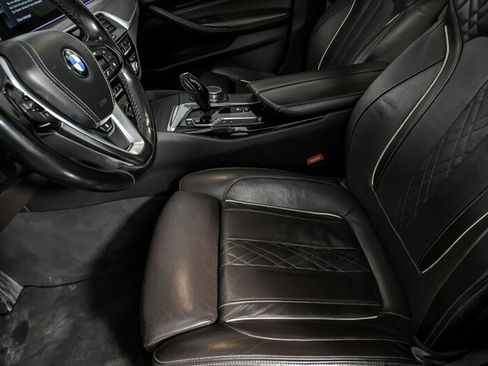 Used 2017 BMW 530i xDrive image 18