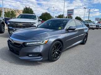 Used 2018 Honda Accord Touring image 1