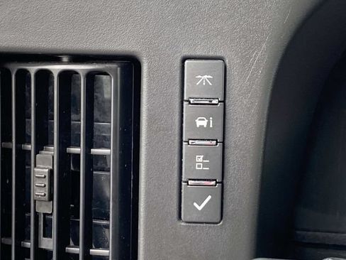 Used 2025 Chevrolet Express 2500 w/ Driver Convenience Package RWD image 20