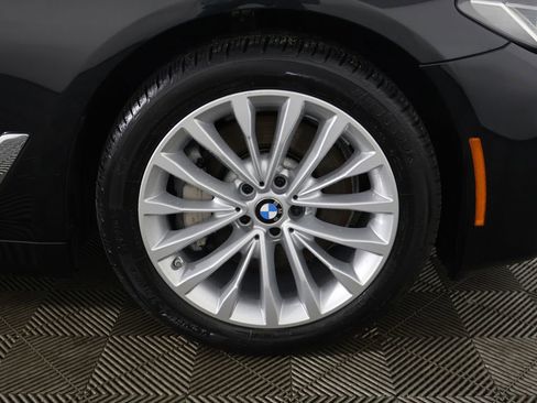 Used 2022 BMW 530i xDrive w/ Premium Package AWD/4WD image 27
