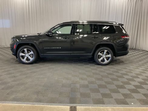Used 2021 Jeep Grand Cherokee L Limited AWD/4WD image 8