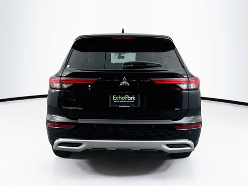 Used 2024 Mitsubishi Outlander SE AWD/4WD image 7