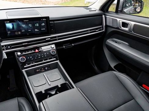 Used 2025 Hyundai Santa Fe SEL image 25