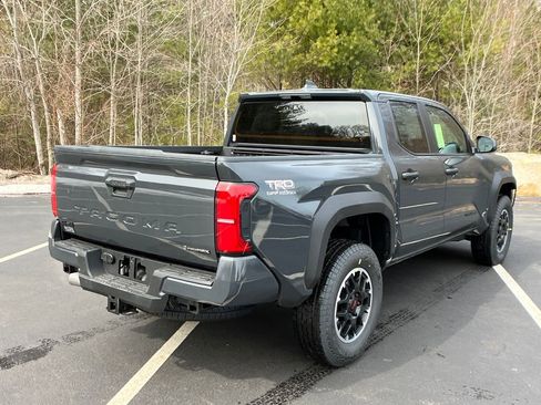New 2026 Toyota Tacoma TRD Off-Road AWD/4WD image 5