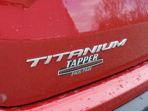 Used 2023 Ford Edge Titanium w/ Class II Trailer Tow Package AWD/4WD image 7