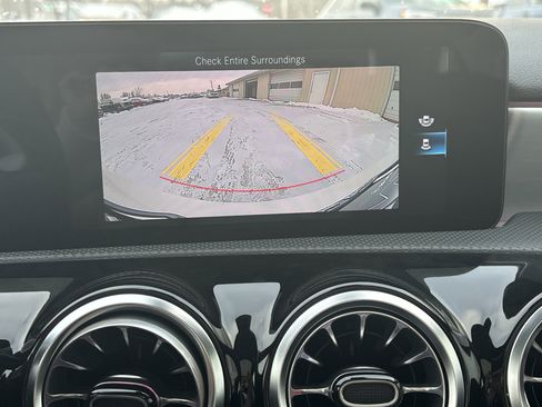 Used 2022 Mercedes-Benz A 220 4MATIC image 17