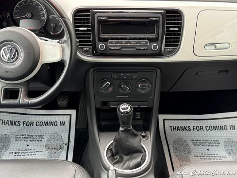 Used 2013 Volkswagen Beetle 2.5 FWD image 18
