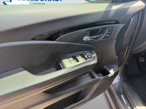 Used 2022 Honda Pilot Elite image 10