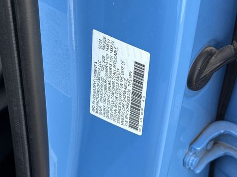 Certified 2025 Honda Pilot TrailSport image 19