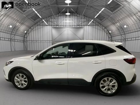 Used 2025 Ford Escape Active image 8