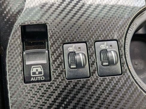 Used 2021 Toyota 4Runner TRD Off-Road Premium w/ Moonroof Package AWD/4WD image 24