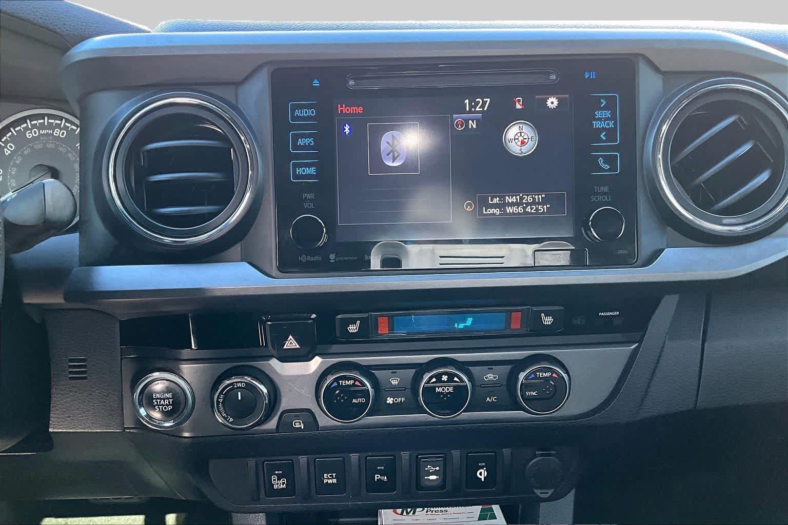 Used 2017 Toyota Tacoma TRD Pro AWD/4WD image 6