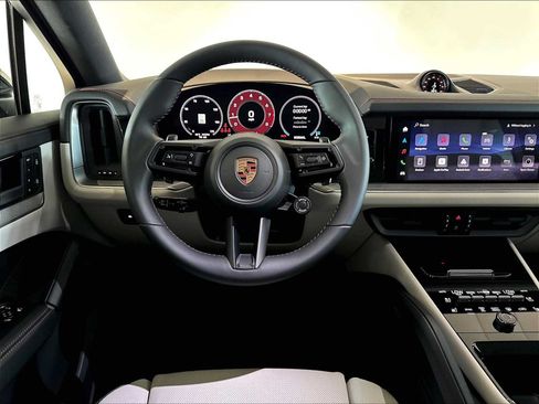 New 2026 Porsche Cayenne Coupe AWD/4WD image 13