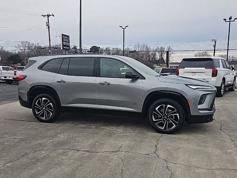 Certified 2025 Buick Enclave Sport Touring image 2