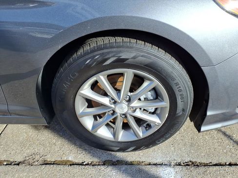 Used 2019 Hyundai Sonata SE image 24