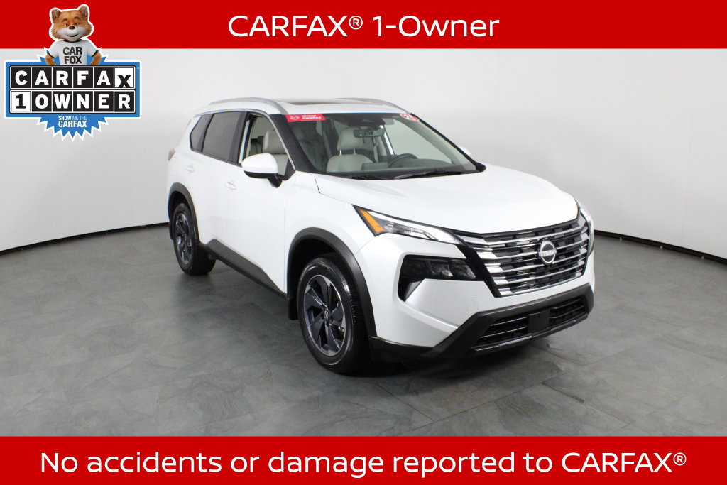 Certified 2025 Nissan Rogue SV w/ SV Premium Package FWD image 5