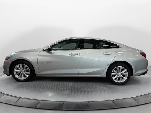 Used 2021 Chevrolet Malibu LT image 3