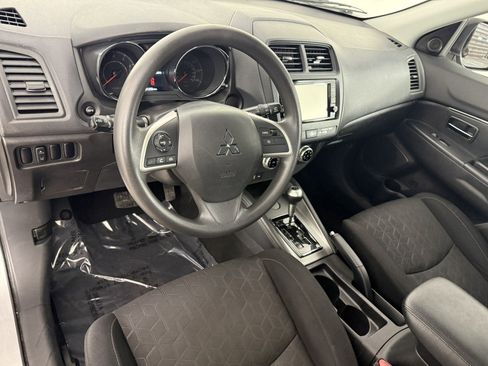 Used 2021 Mitsubishi Outlander Sport ES image 15