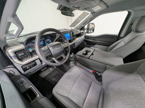 Certified 2024 Ford F250 XL image 3