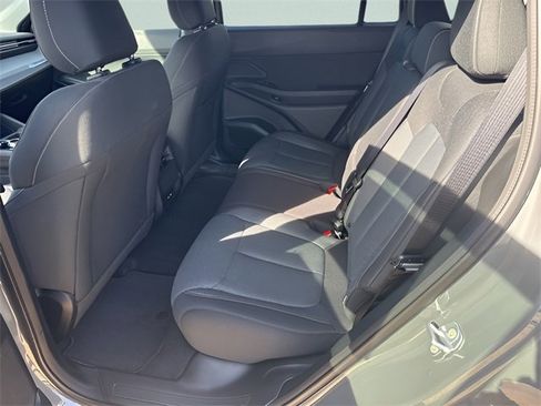 New 2026 Jeep Cherokee Laredo image 14