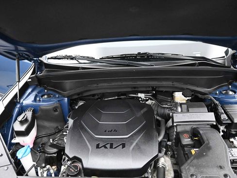 Used 2023 Kia Telluride EX X-Line image 10