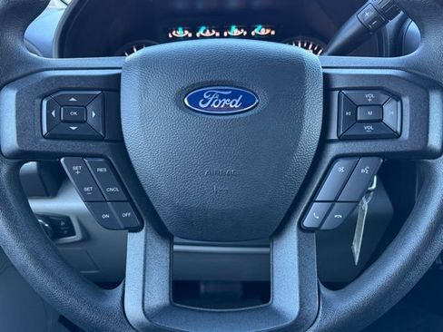 Used 2019 Ford F150 XLT w/ Trailer Tow Package image 36