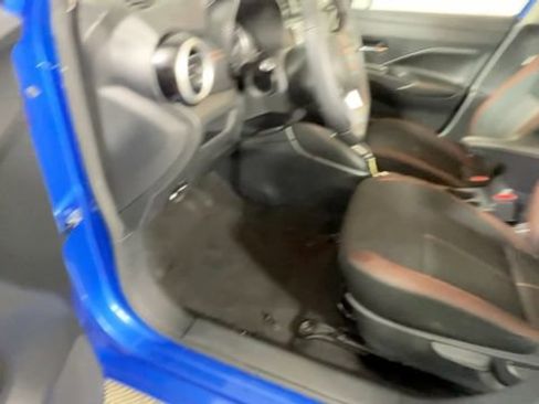 Used 2021 Nissan Versa SR w/ Convenience Package FWD image 19