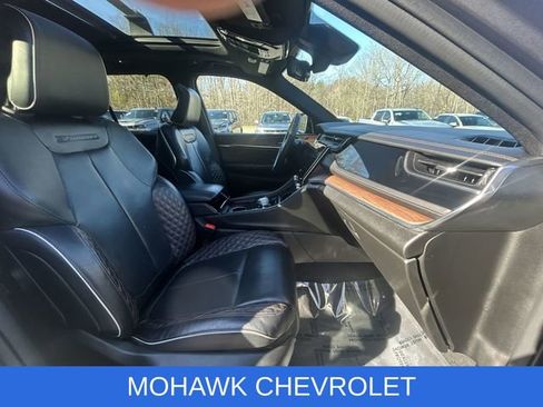 Used 2022 Jeep Grand Cherokee Summit w/ Adv Protech Group IV AWD/4WD image 30