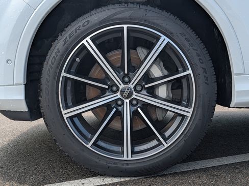 Certified 2025 Audi Q7 2.0T Premium Plus w/ Premium Plus Package AWD/4WD image 15