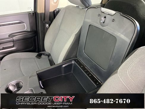 Used 2019 RAM 3500 Big Horn image 26