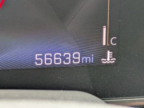 Used 2024 Chevrolet Trax RS image 22