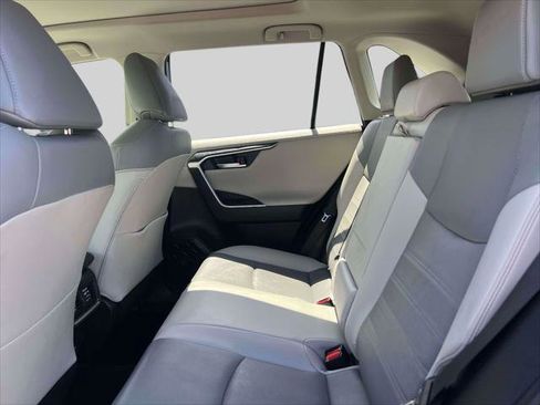 Certified 2020 Toyota RAV4 Limited AWD/4WD image 13
