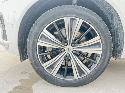 Certified 2022 Volvo XC60 B6 Inscription w/ Advanced Package image 12