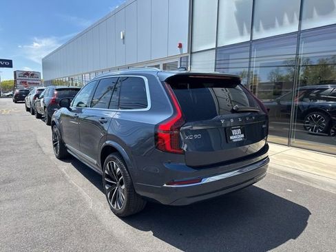 Certified 2025 Volvo XC90 B6 Plus AWD/4WD image 3