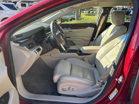Used 2014 Cadillac XTS Luxury image 10