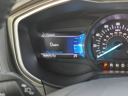 Used 2019 Ford Fusion SEL image 28