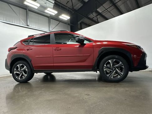 Used 2026 Subaru Crosstrek 2.0i Premium AWD/4WD image 3