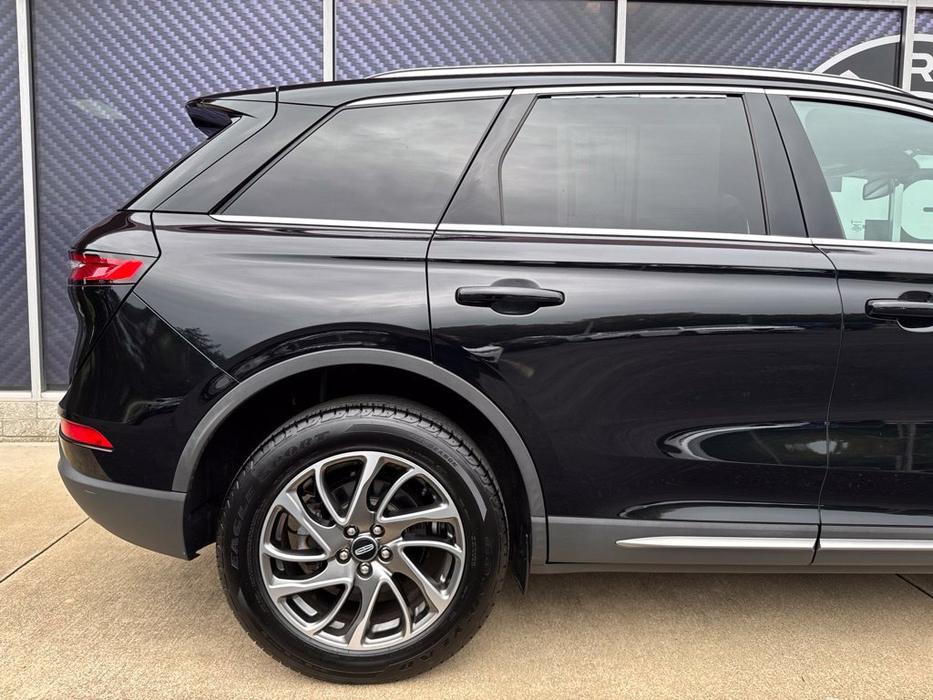 Used 2022 Lincoln Corsair FWD image 5