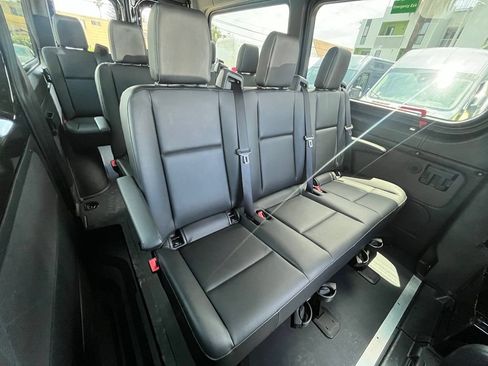 Used 2025 Mercedes-Benz Sprinter 2500 image 22