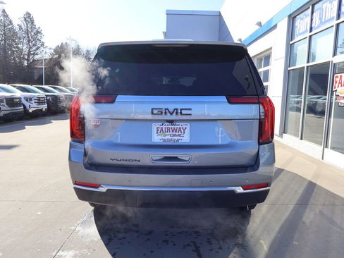 New 2026 GMC Yukon XL Elevation w/ LPO, Elevation Black Package image 9