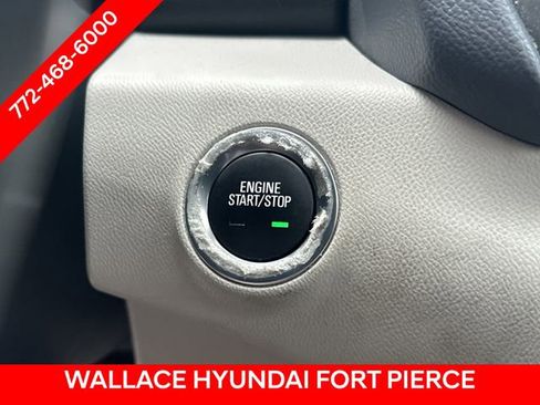 Used 2022 GMC Terrain Denali AWD/4WD image 28