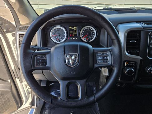 Certified 2017 RAM 1500 Classic SLT image 14